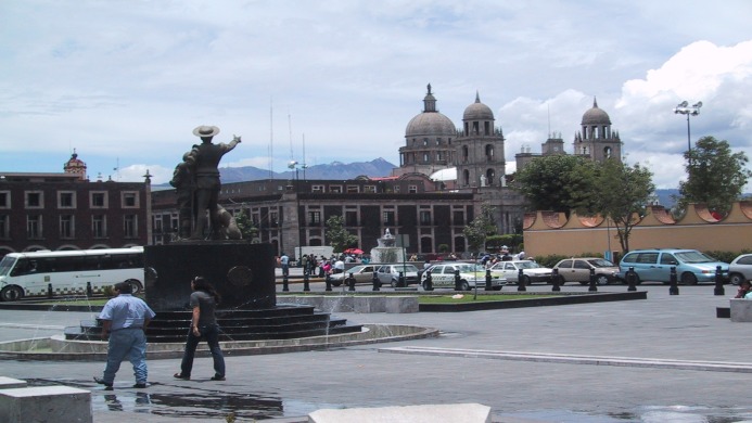 Holiday Inn Express Toluca Hotel