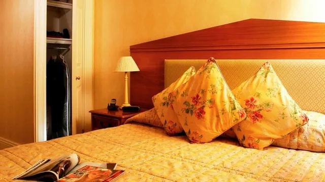 Astons Apartments London photo 1