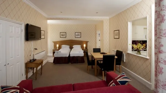 Astons Apartments London photo 2