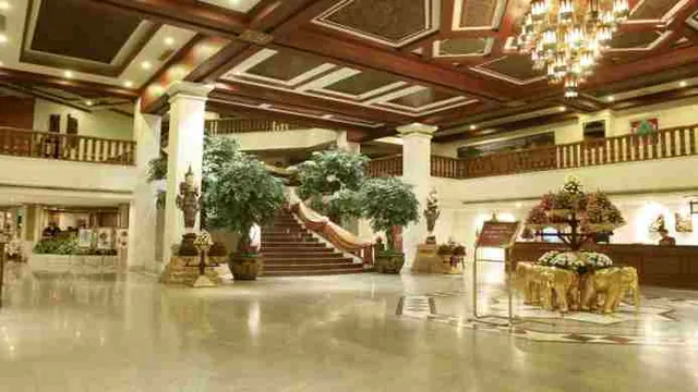 Empress Premier Hotel Chiang Mai photo 2