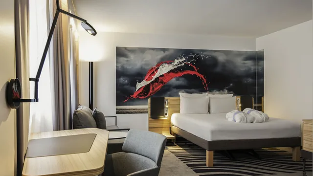 Baymont by Wyndham Arlington at Six Flags Dr photo 2