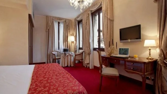 Al Ponte Dei Sospiri Hotel Venice photo 6