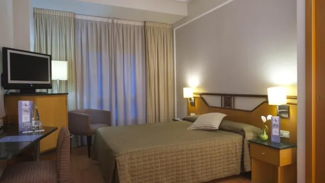 Eurostars Mediterranea Plaza Hotel Alicante photo 5