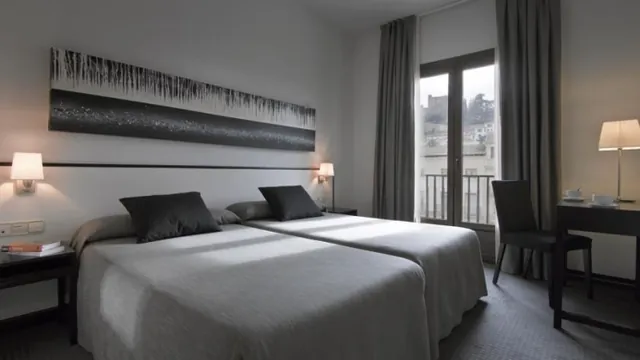 Macia Plaza Hotel Granada photo 1