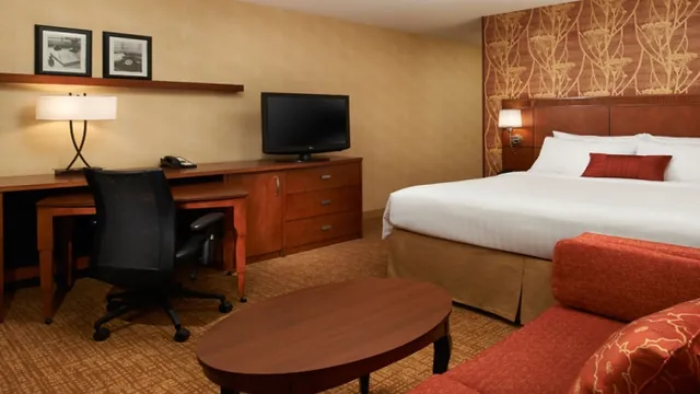 Jameson Suites Arlington Heights photo 1