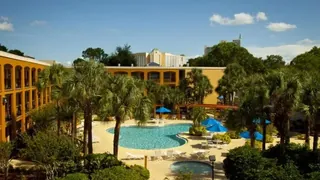 Quality Suites Universal South Orlando Hotel