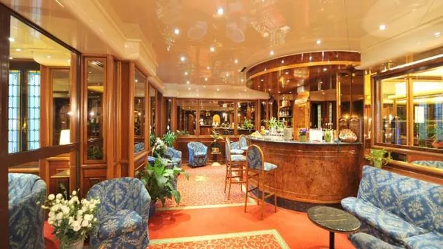 Golden Tulip Hotel Moderno Verdi Genoa photo 4