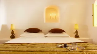 Aqua Vista Dreams Luxury Suites Santorini Resort