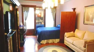 The Missing Lantern Inn New York