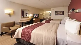 Red Roof Inn & Suites Fayetteville - Fort Bragg