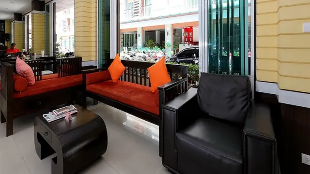 at Home Boutique Hotel Phuket photo 3