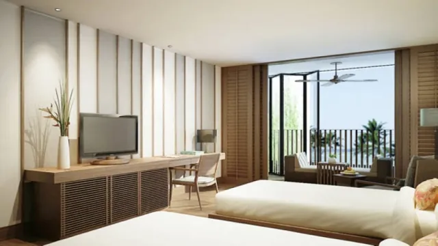 Sunrise Hoi An Beach Resort photo 1