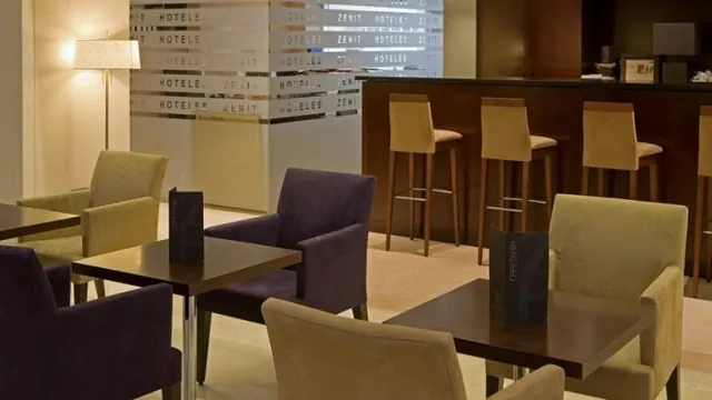 Carris Marineda Hotel A Coruna photo 1