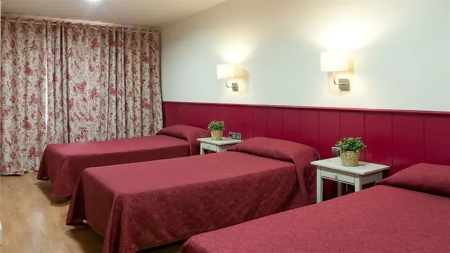 Hostal Fuentesol Madrid photo 1