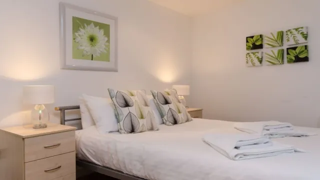 Cabot Mews By Alderman Apartments Bristol photo 2