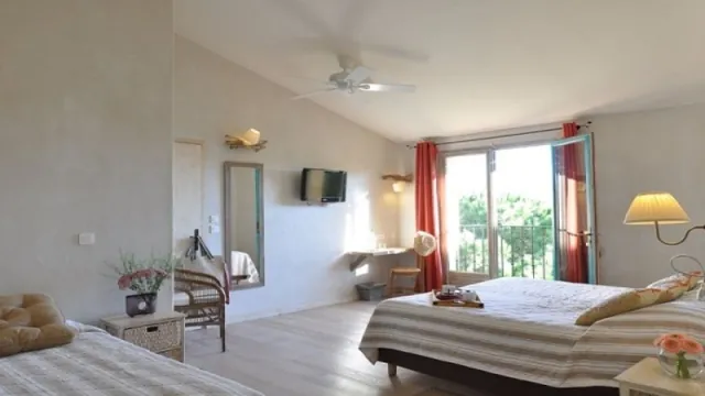 Hotel Le Goeland Porto Vecchio photo 1