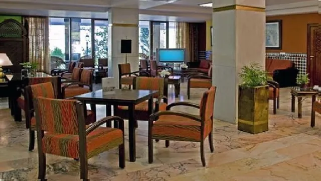 Days Inn by Wyndham Aberdeen photo 1