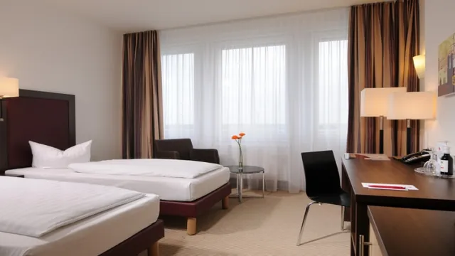 Azimut Hotel Erding photo 2