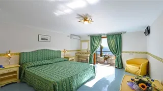 Torre Saracena Hotel Praiano