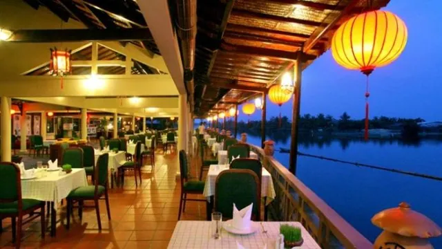 River Beach Resort Hoi An photo 2