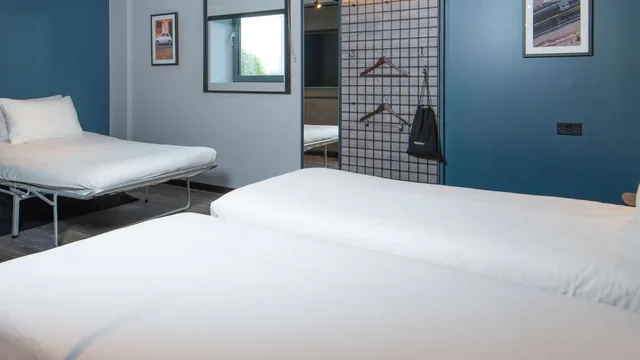 Ibis Styles London Gatwick Airport photo 3