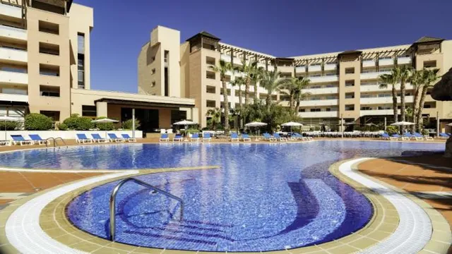 Novotel Cardiff Centre photo 3