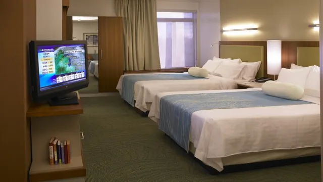 Mercure Surabaya Grand Mirama photo 2