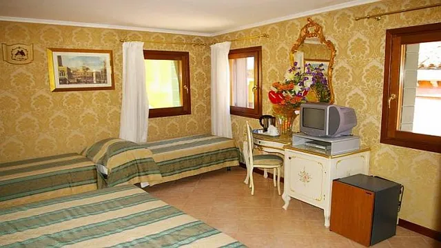 Antica Locanda Al Gambero Hotel Venice photo 3