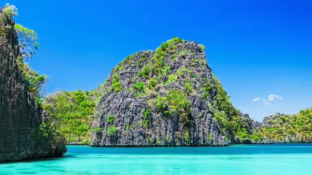 Two Seasons Coron Bayside Hotel photo 2