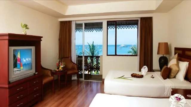 Absolute Sea Pearl Beach Resort & Spa photo 3