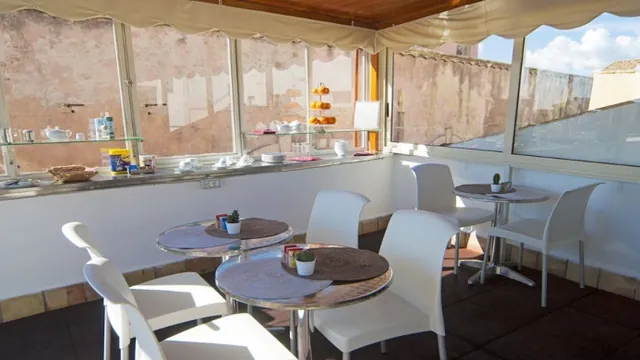 Aparthotel Adagio Dubai Deira photo 2