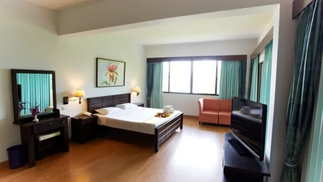 Beach Garden Hotel Cha-Am photo 1