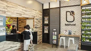 BZZ Hotel