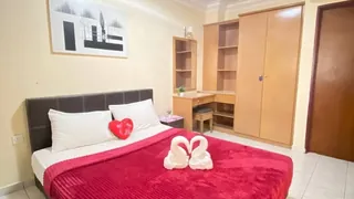 Teluk Batik Holiday Apartment