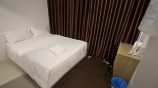 Place2Stay Business Hotel at Metrocity