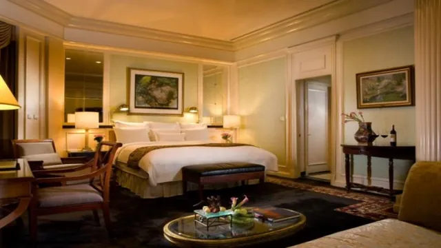 Shangri-La Hotel Surabaya photo 6