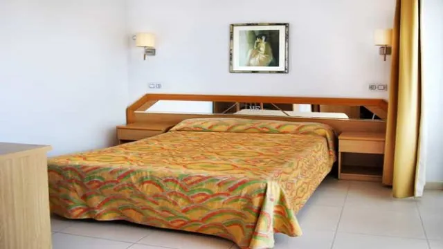 Esplai Hotel Calella photo 2