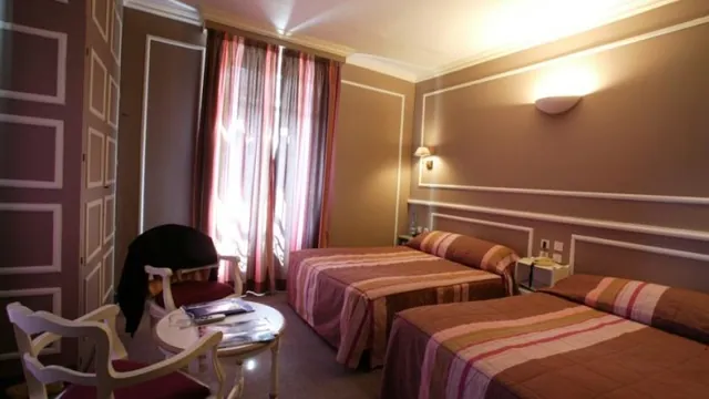 DoubleTree Resort By Hilton Hotel Phuket - Surin Beach photo 1