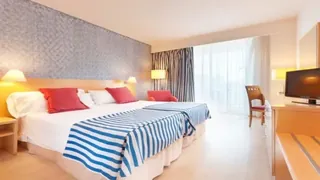Tryp Port Cambrils Hotel