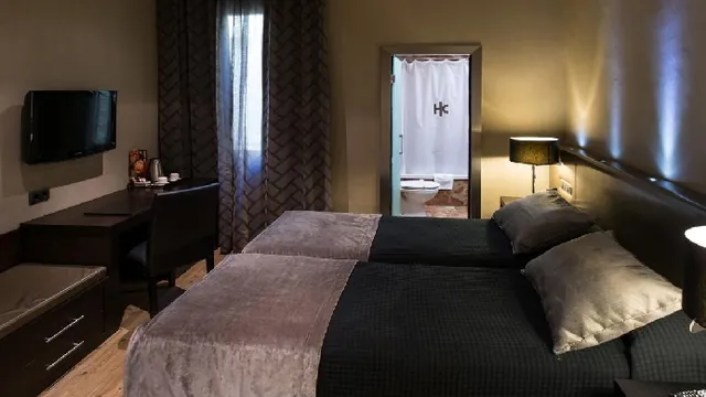 Catalonia Portal de l'?ngel photo 2