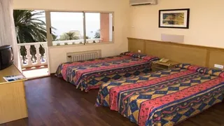 Kobe Bay Sheraton Hotel & Towers