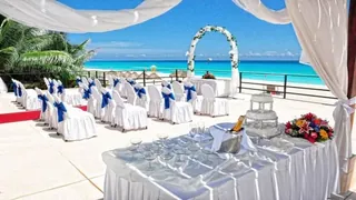 Flamingo Cancun Resort