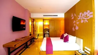 Iyara Beach Hotel & Plaza Samui