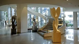 Days Inn and Suites by Wyndham Hammond, IN