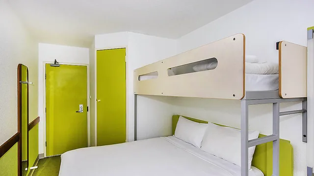 Days Hotel by Wyndham Wenyi Anhui photo 5