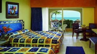 Viva Wyndham Azteca Playacar Resort All Inclusive