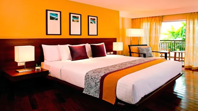 Baan Laimai Beach Resort & Spa Patong photo 3