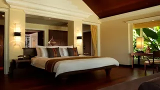 Le Meridien Khao Lak Beach & Spa Resort