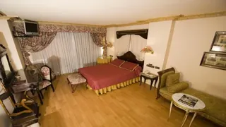 Foxa 32 Suites Madrid Hotel