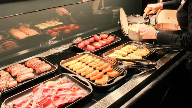 Ibis Cardiff photo 8